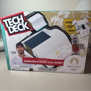 Tech Deck Aurelien's Paris 2024 Ramp Playset